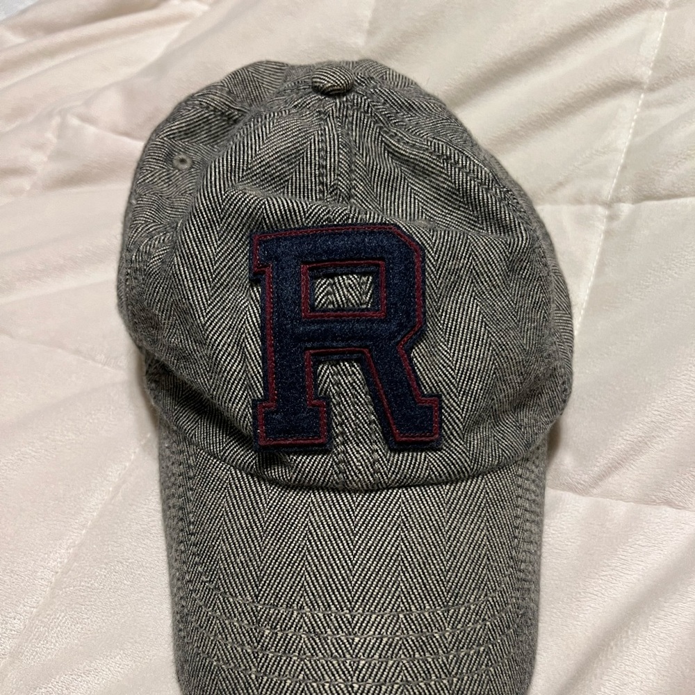 RALPH LAUREN- POLO Rugby cap. Bold “R” logo.